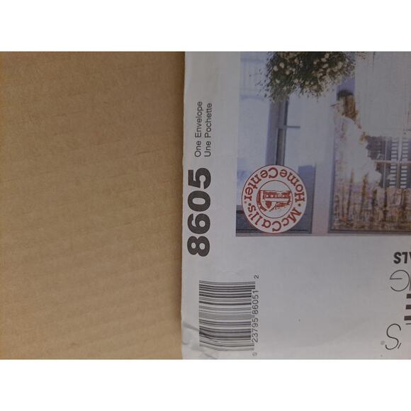 McCalls Home Decor 8605 Kitchen Essentials Curtain Chair Cushion Hot Pad Pattern - Picture 5 of 5